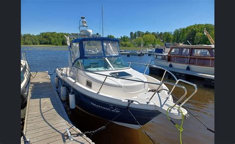 myydään keskimoottorivene|Veneporssi.fi .